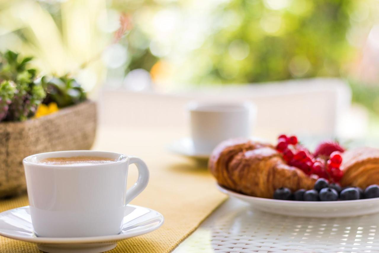 ماربيا Sweet Inn - Royal Banus المظهر الخارجي الصورة